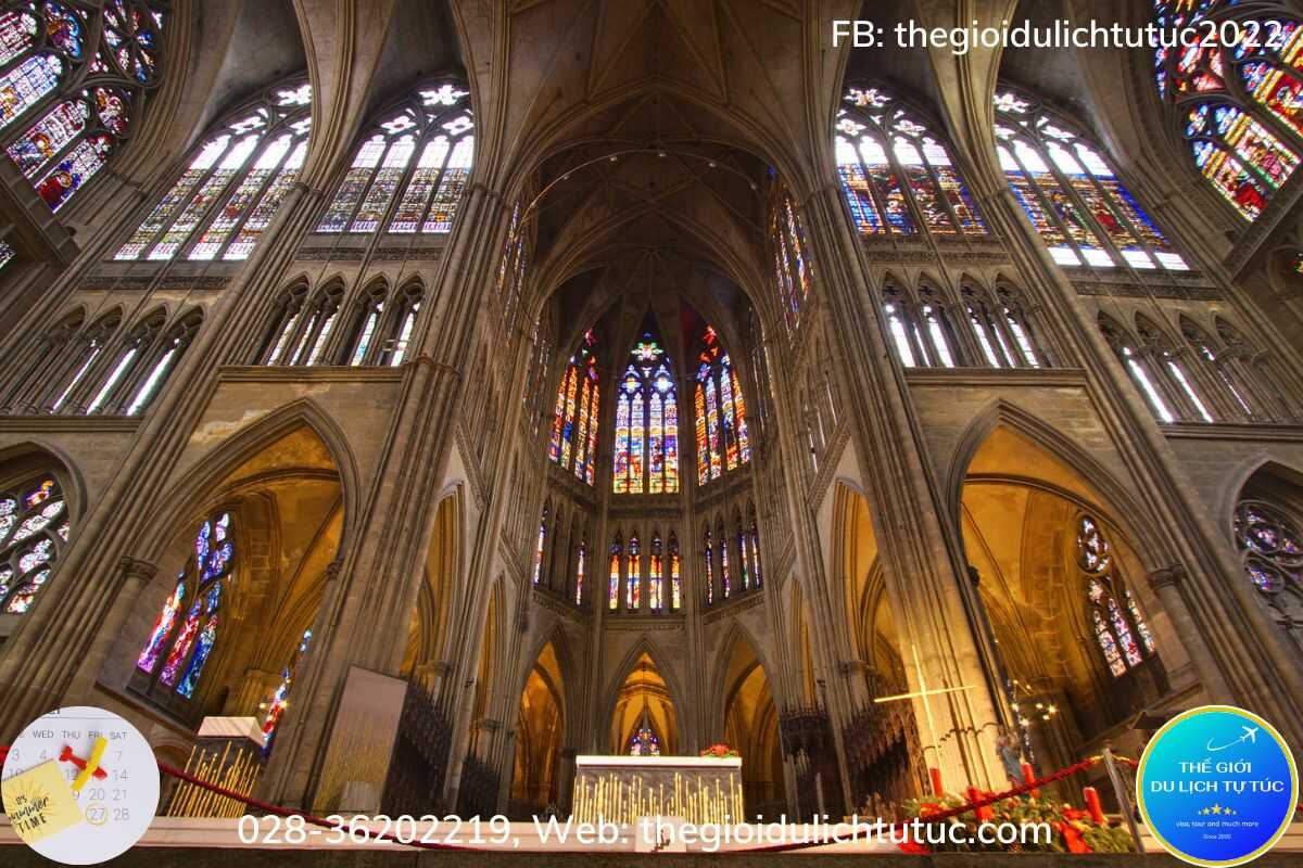 Nhà thờ Metz-thegioidulichtutuc