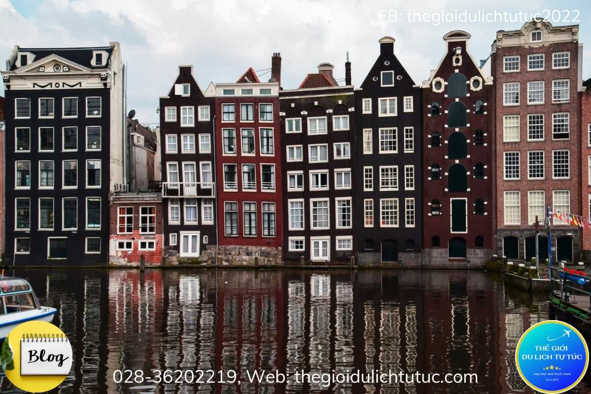 Nhà Xiêu Vẹo Ở Amsterdam-thegioidulichtutuc