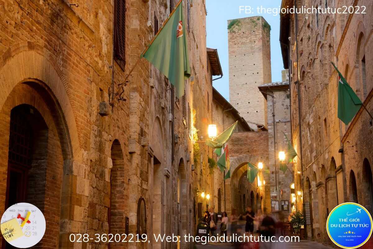 Thị trấn San Gimignano-thegioidulichtutuc
