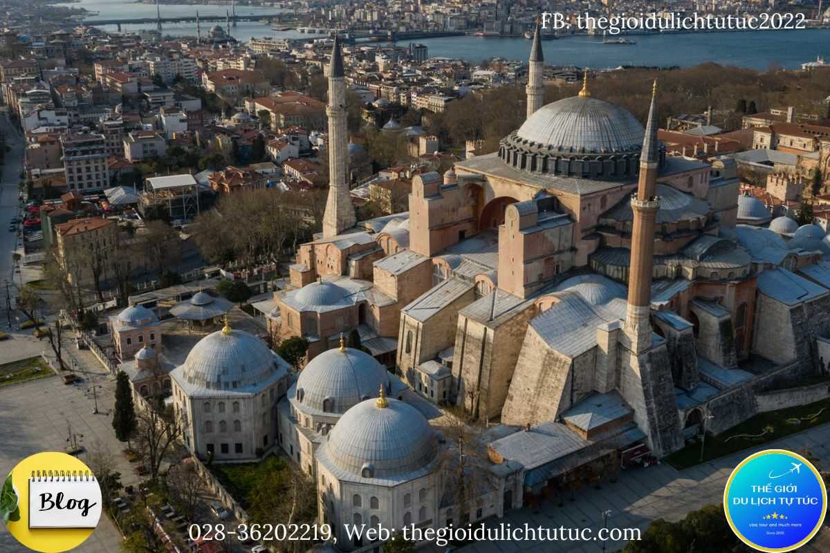 Nhà thờ hồi giáo Hagia Sophia-thegioidulichtutuc